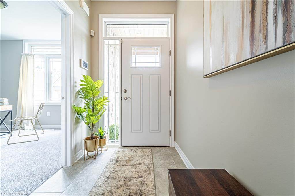 45 Dorchester Boulevard - Photo 1