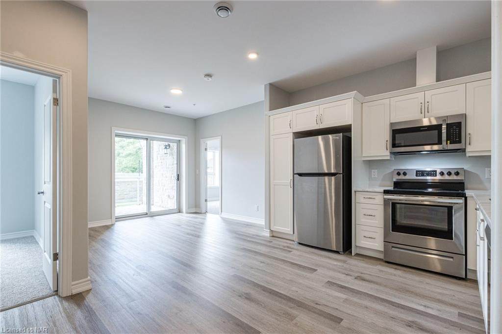 529 South Pelham Road - Photo 1