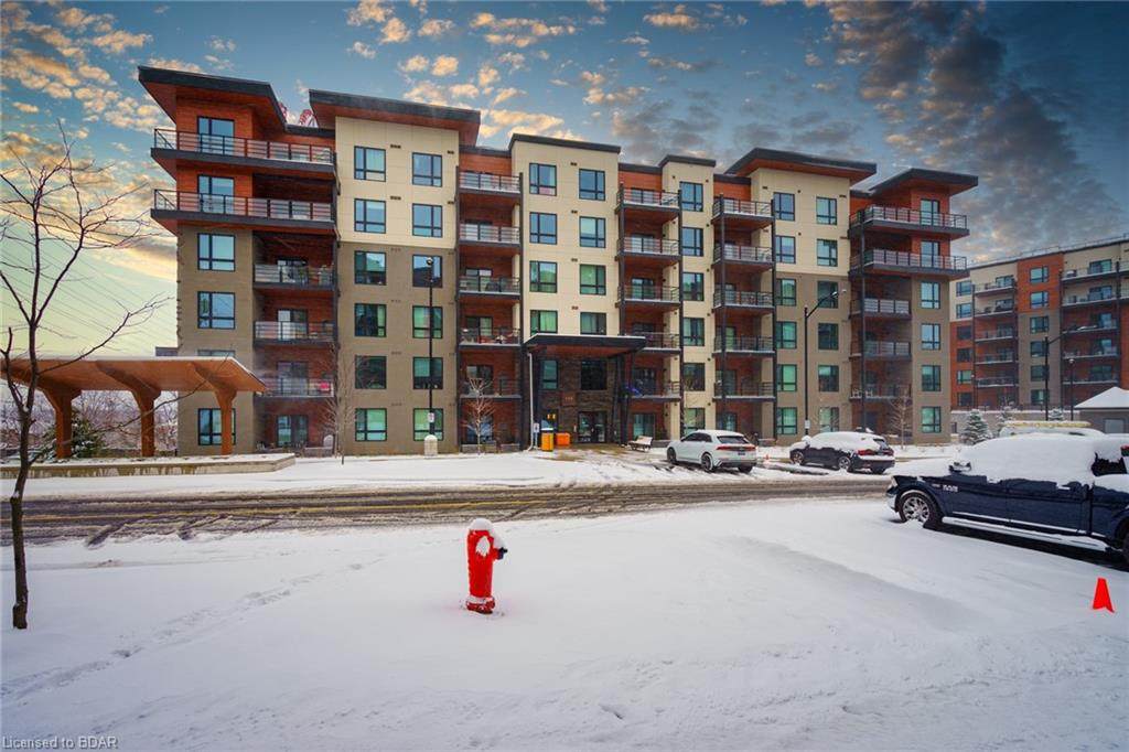 300 Essa Road - Photo 1