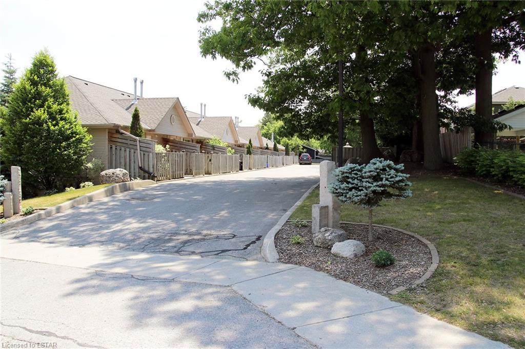 8 Oak Street - Photo 1
