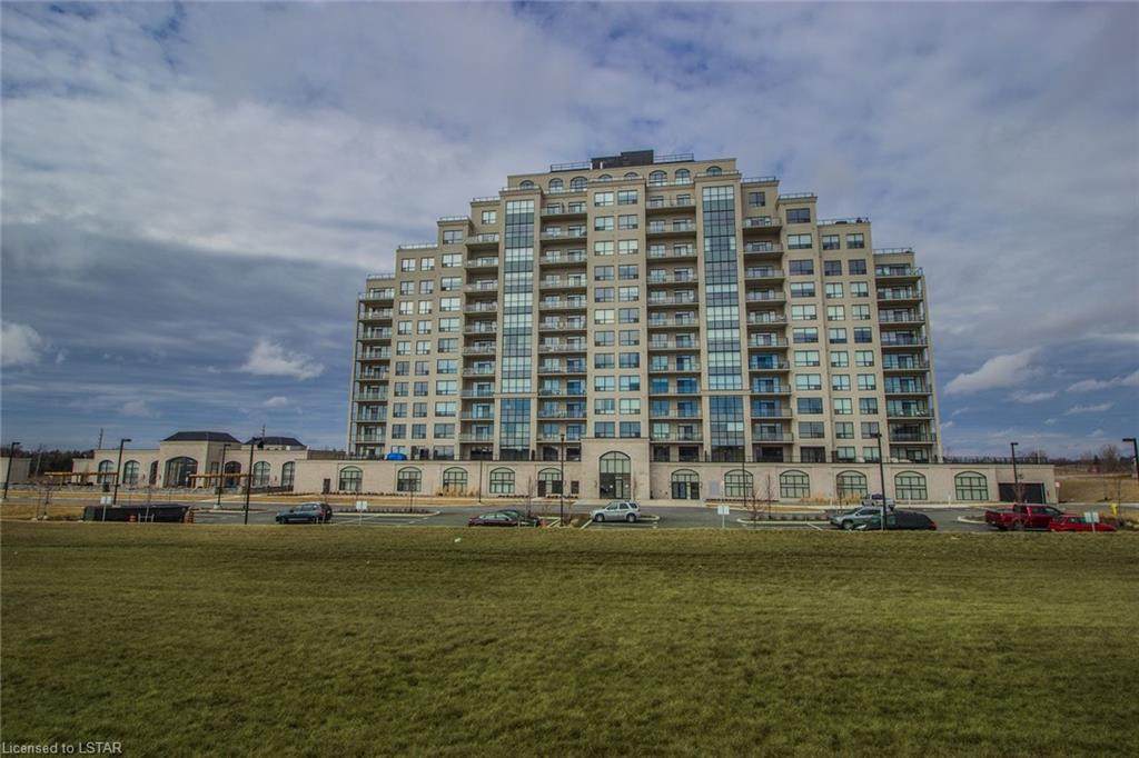 240 Villagewalk Boulevard - Photo 1