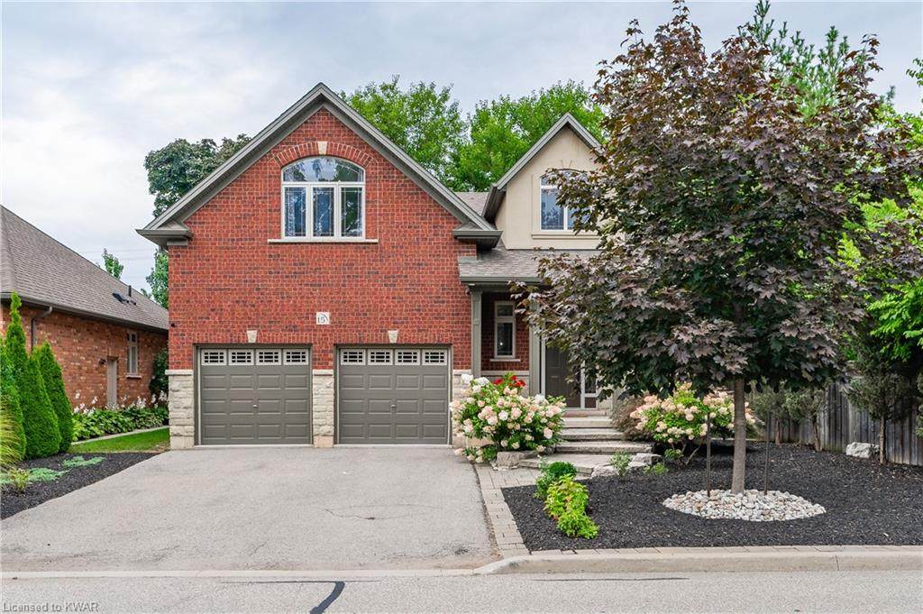 976 Shadeland Avenue - Photo 1