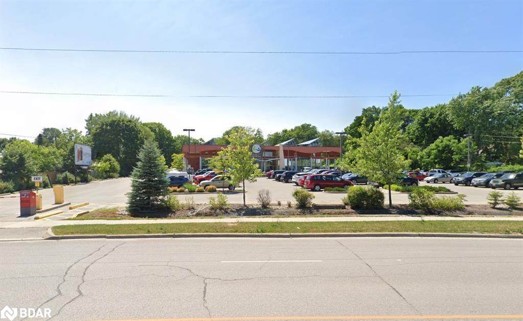 119 Memorial Avenue - Photo 1