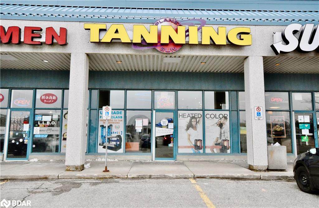 10909 Yonge - Photo 1