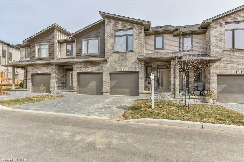 2070 Meadowgate Boulevard - Photo 1