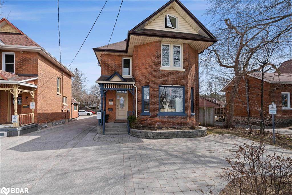 100 Essa Road - Photo 1