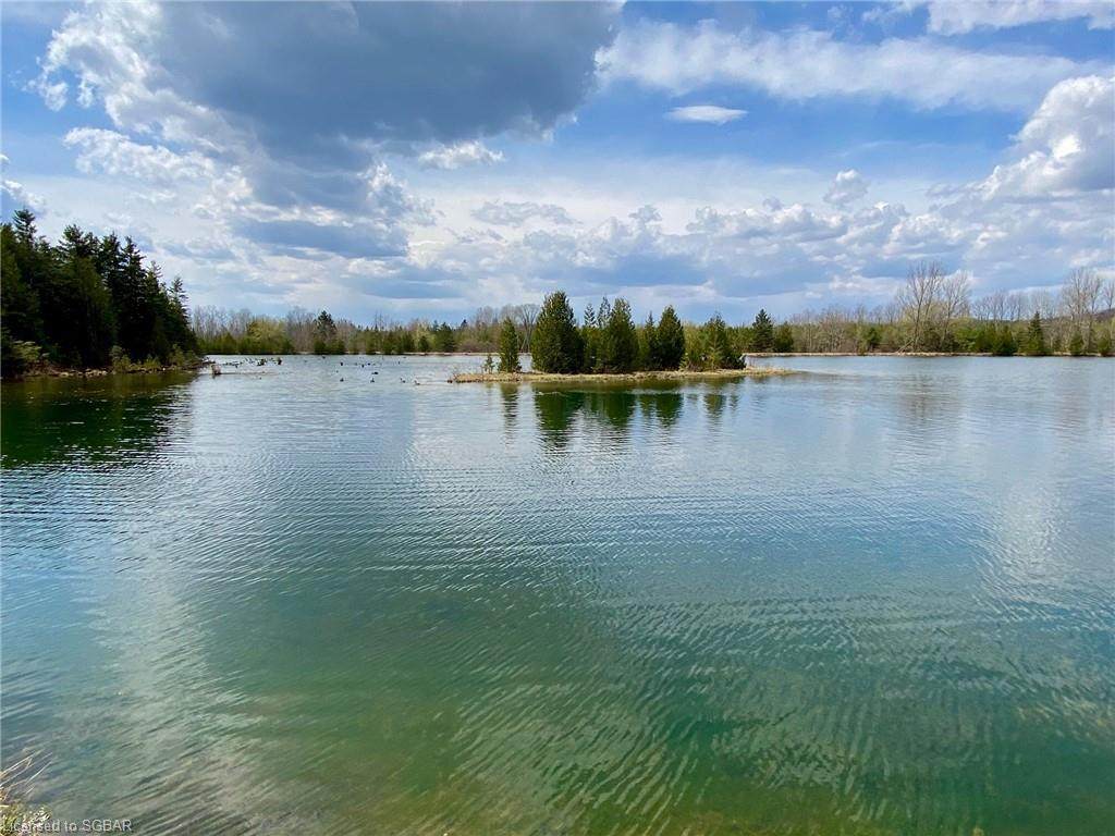 458021 3RD Sideroad - Photo 1