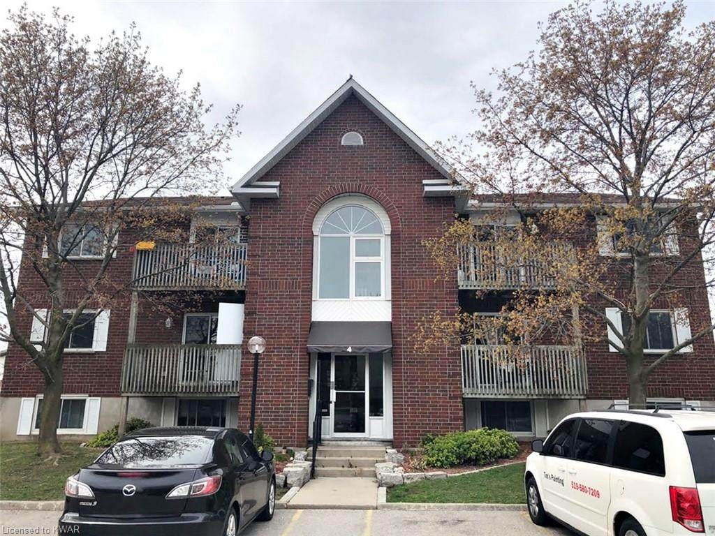 565 Greenfield Avenue - Photo 1