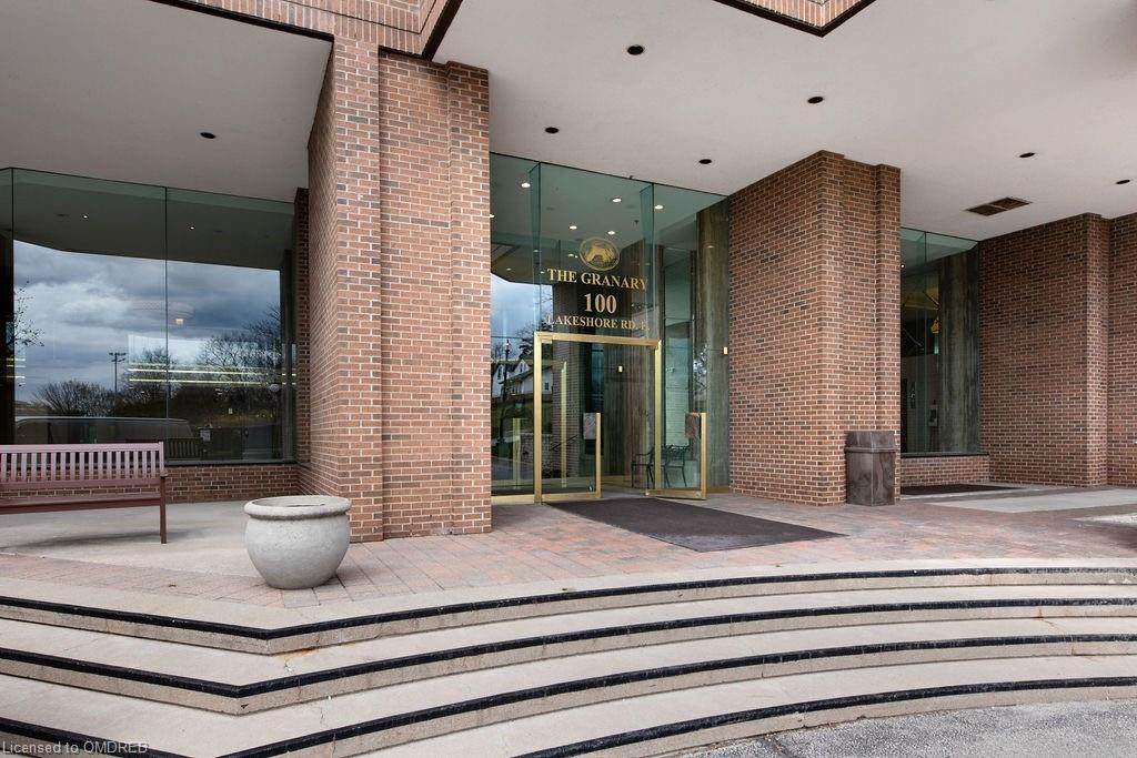 100 Lakeshore Road - Photo 1
