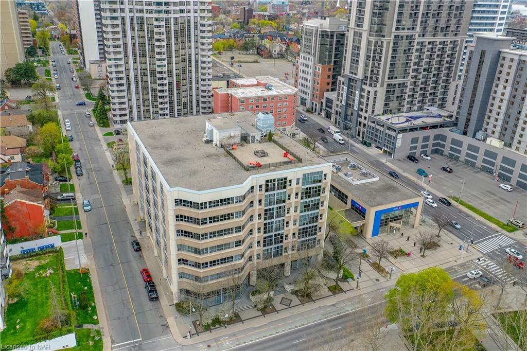 66 Bay Street - Photo 1