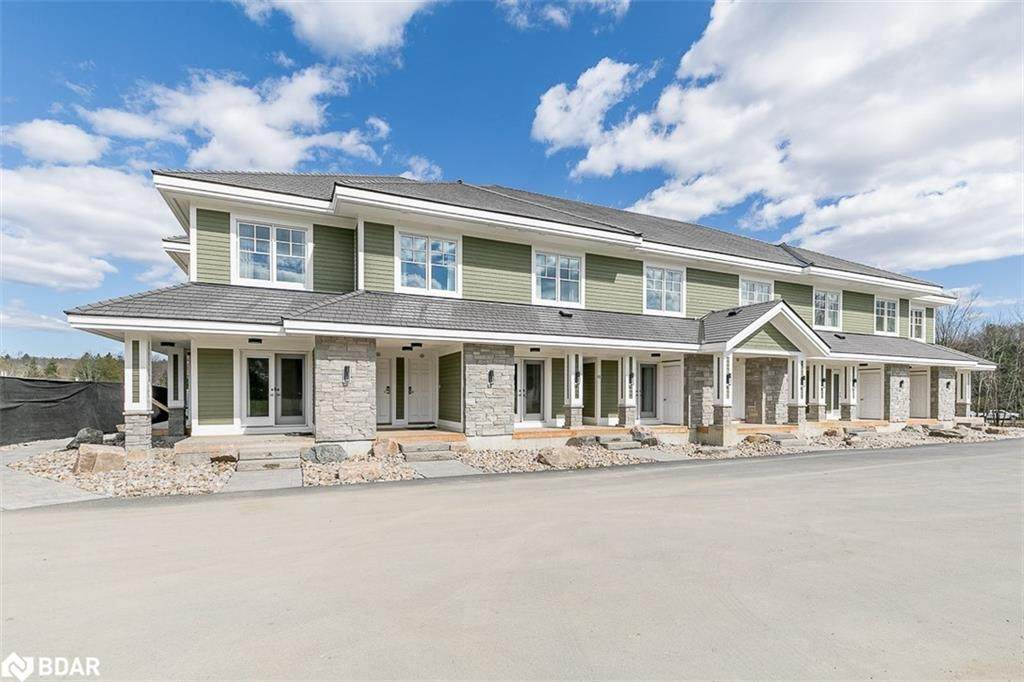 1869 Muskoka 118 Road - Photo 1