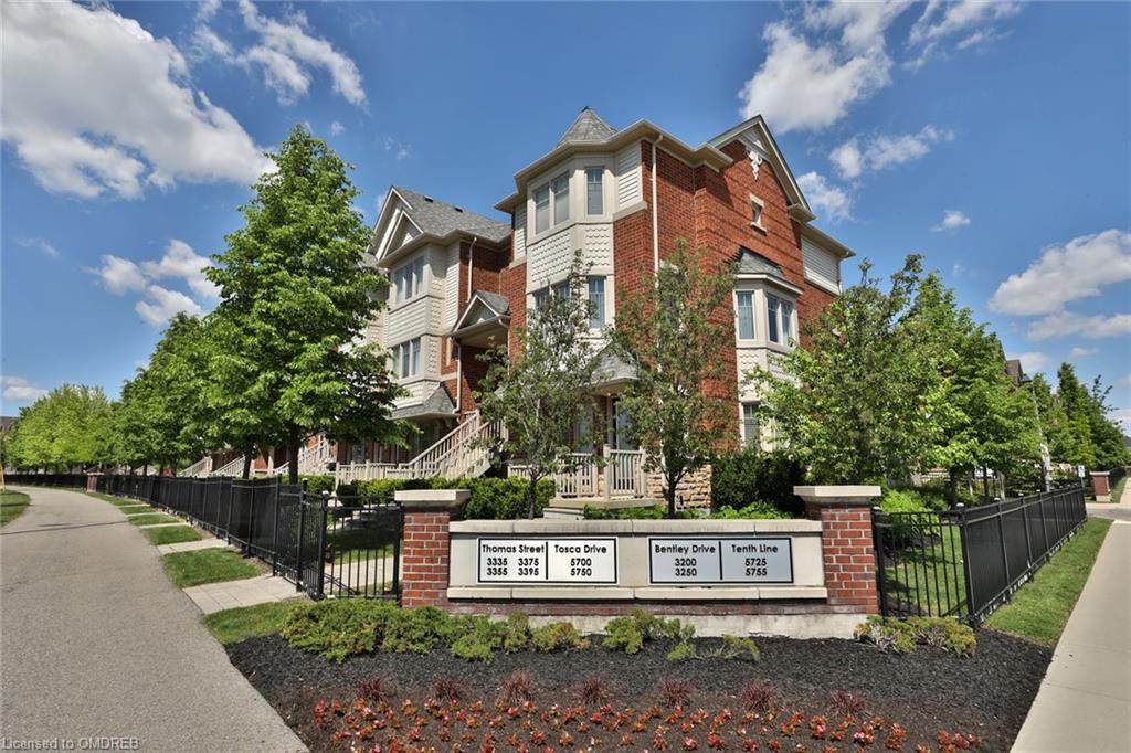 3335 Thomas Street - Photo 1