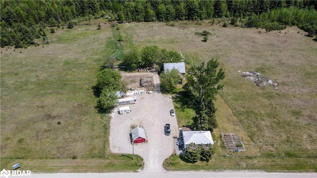 4357 Penetanguishene Road - Photo 1