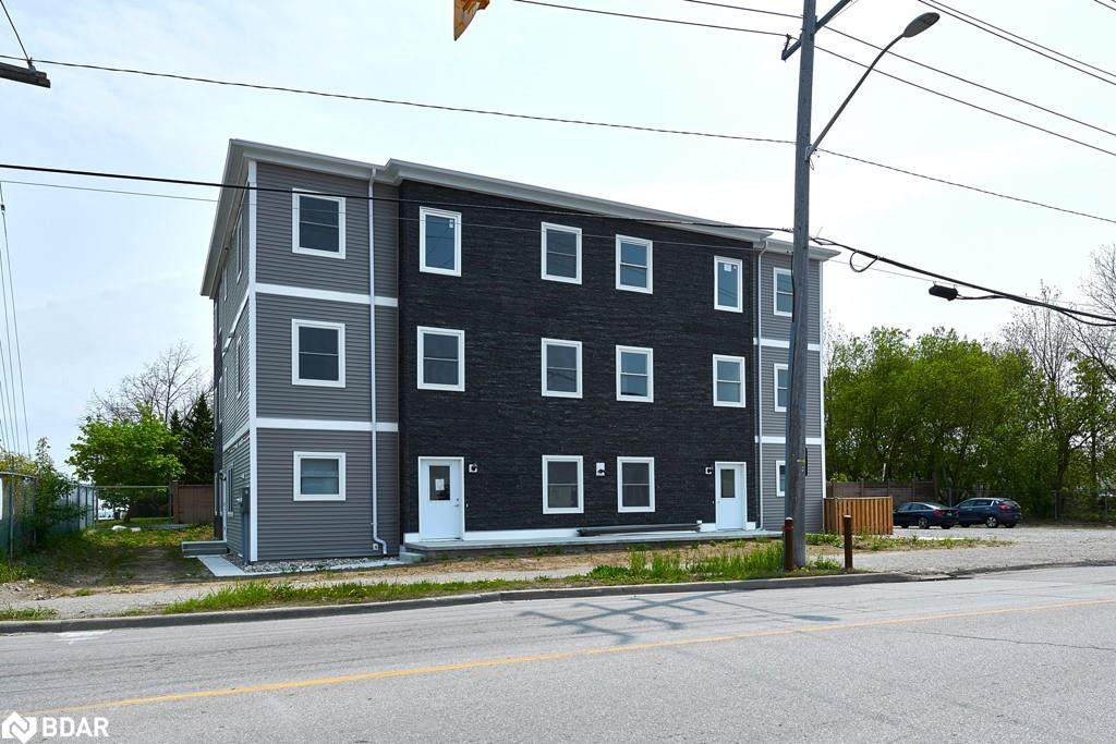 77 Tiffin Street - Photo 1