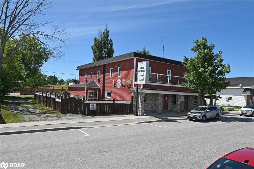 201 Main Street - Photo 1