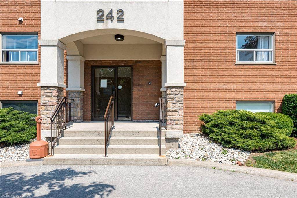242 Oakdale Avenue - Photo 1