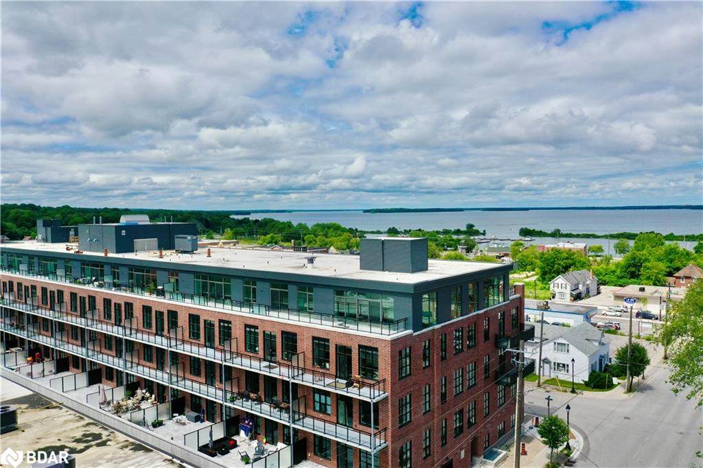 21 Matchedash Street - Photo 1