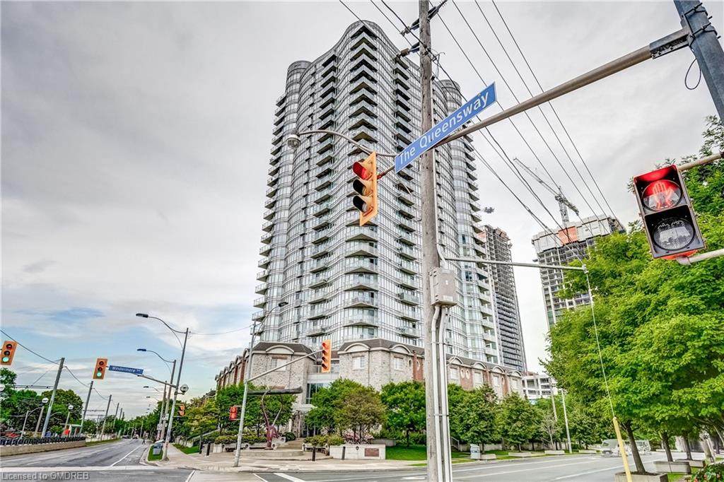 15 Windermere Avenue - Photo 1