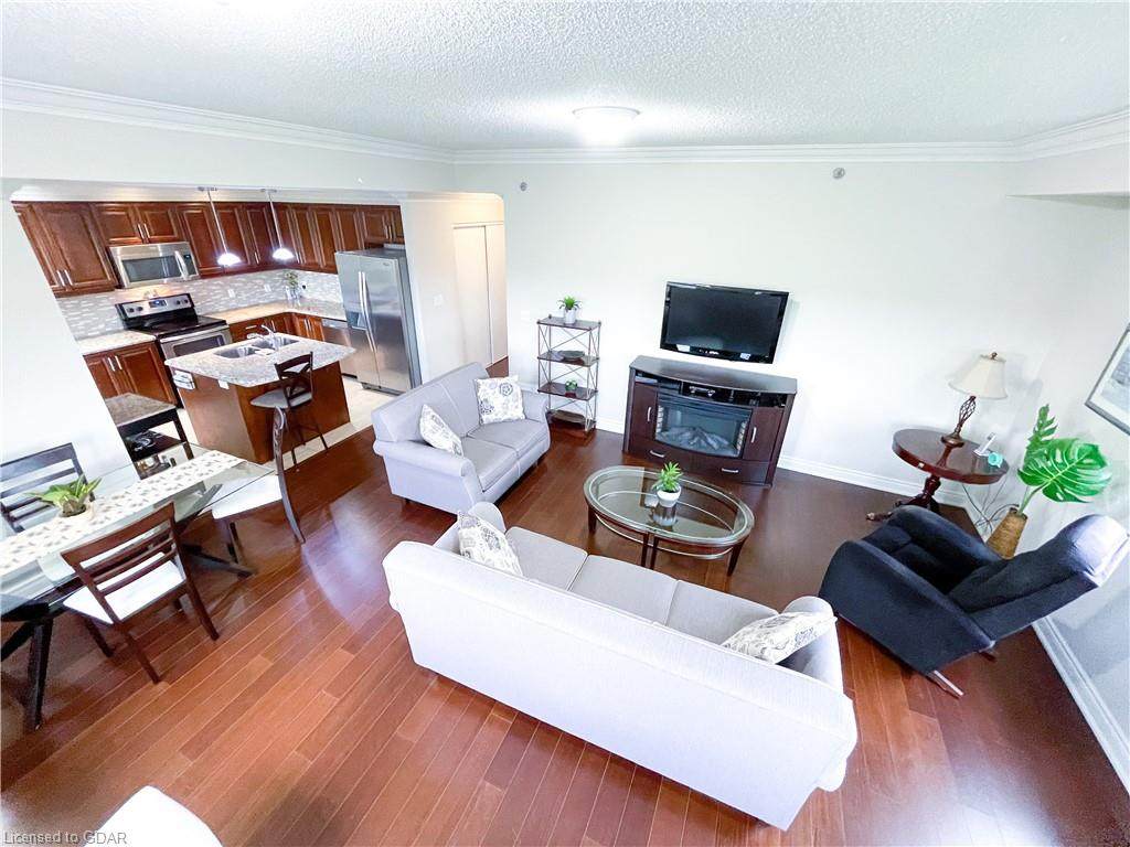 1440 Gordon Street - Photo 1