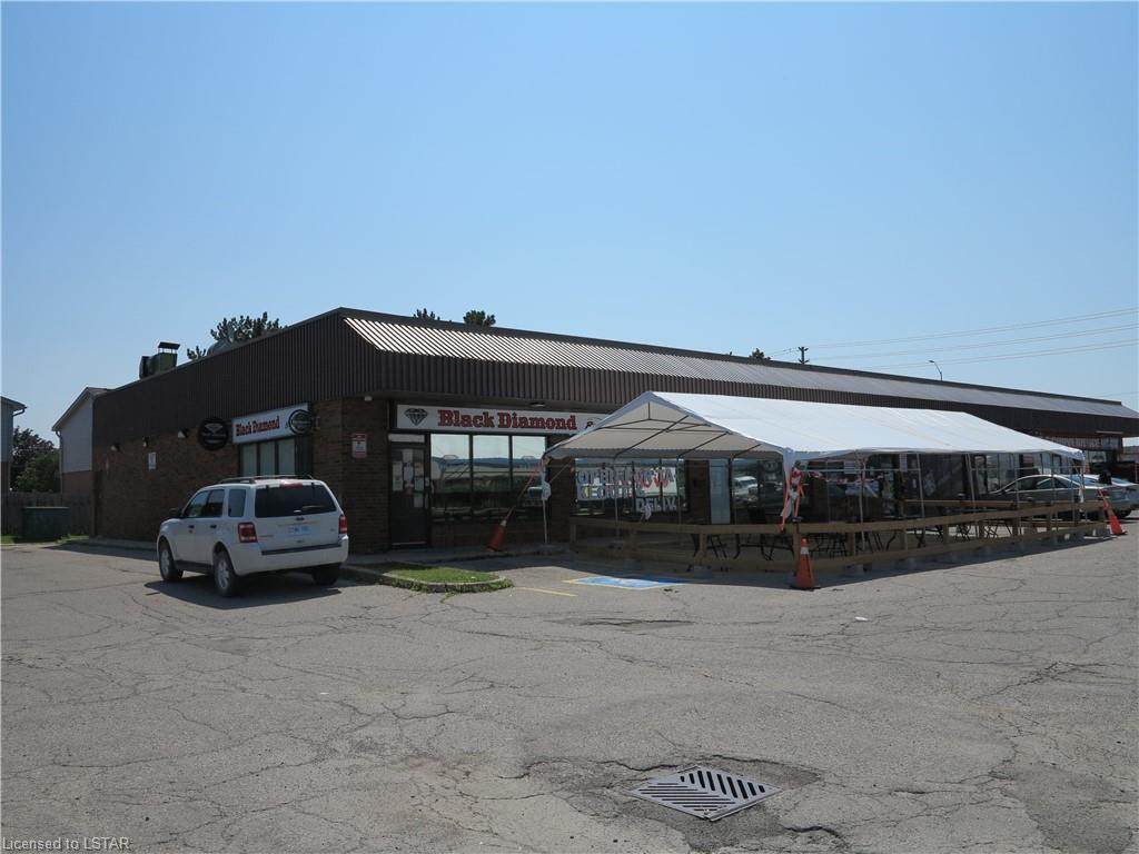 1440 Jalna Boulevard - Photo 1