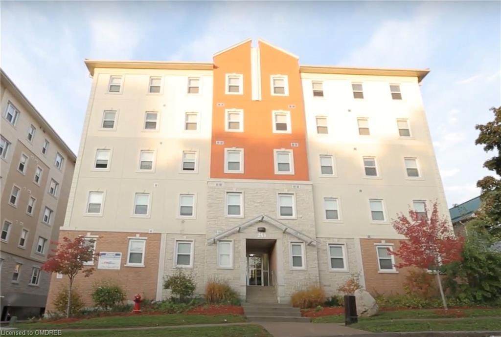 253 Lester Street - Photo 1