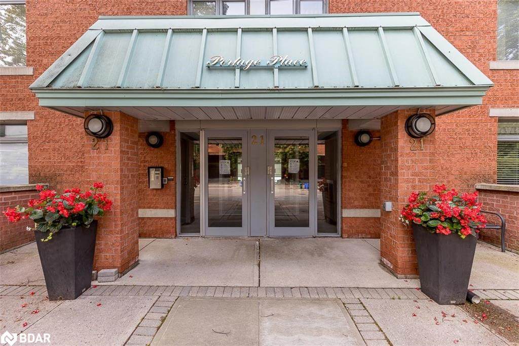 21 Kempenfelt Drive - Photo 1