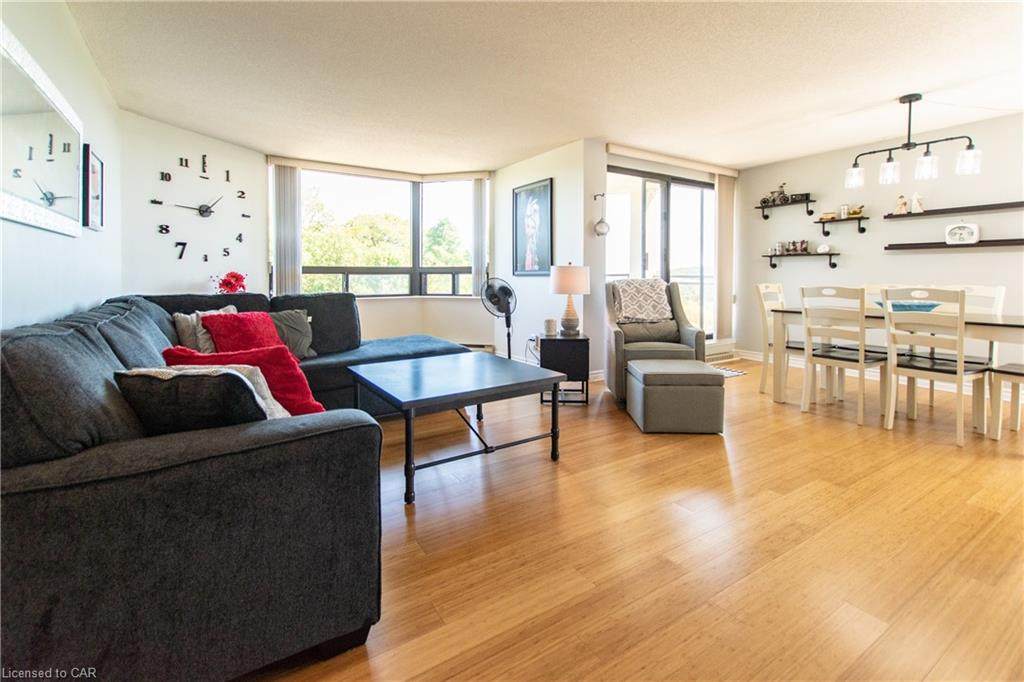 688 Preston Parkway - Photo 1