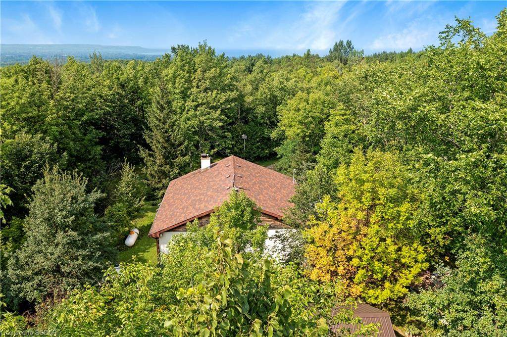 101 Robertson Avenue - Photo 1