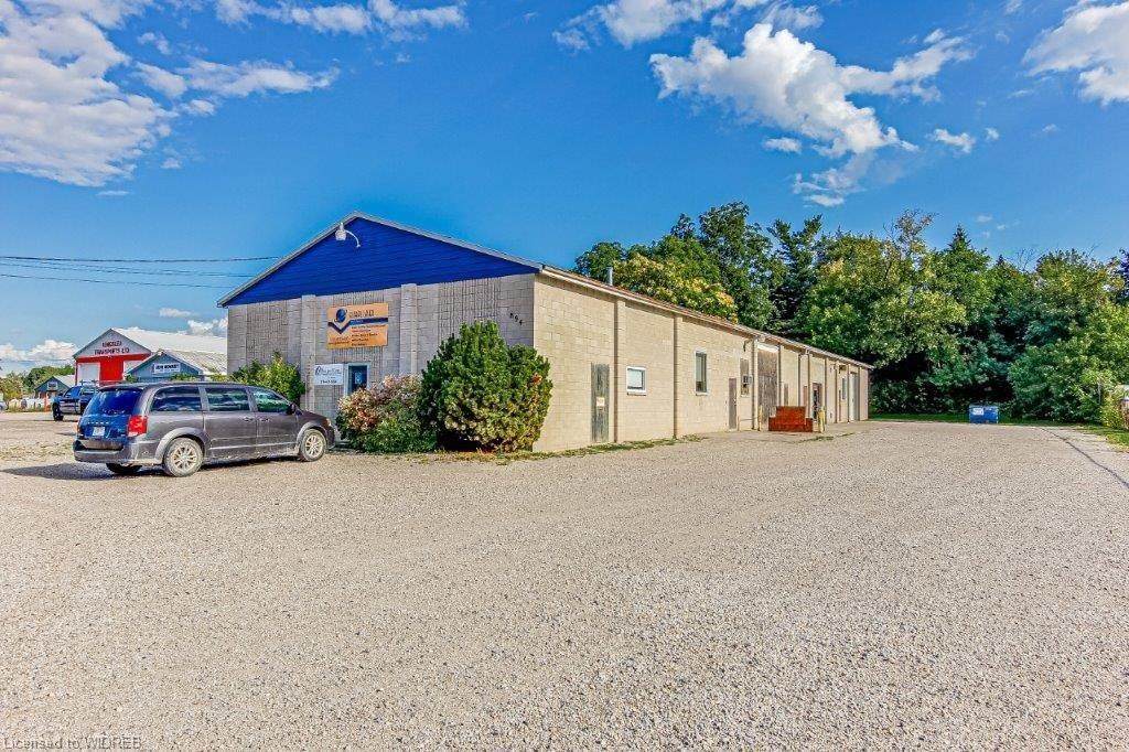 894 Dufferin Street - Photo 1