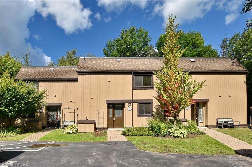102 Escarpment Crescent - Photo 1