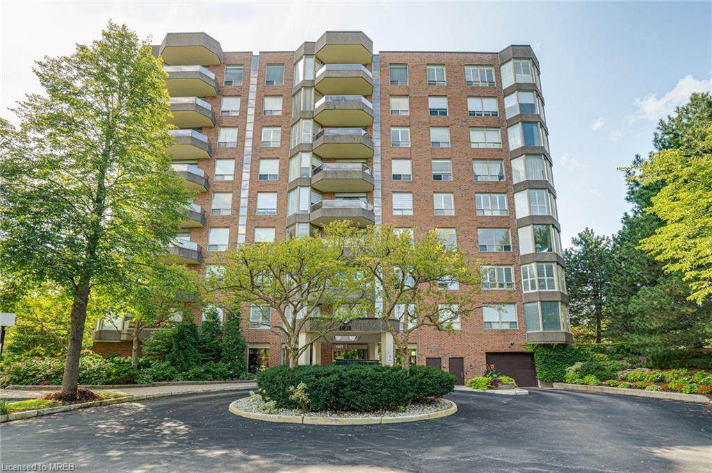1901 Pilgrims Way - Photo 1