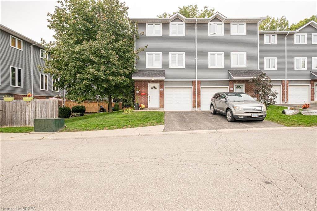 56 Harris Avenue - Photo 1