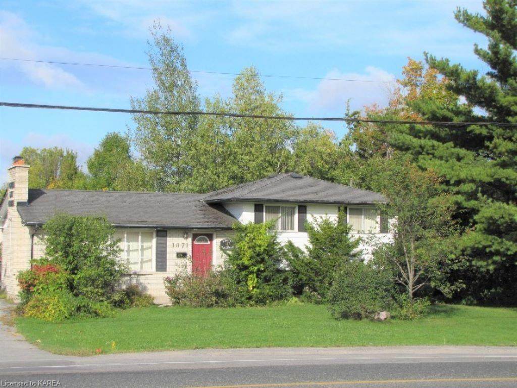 1071 & 1077 Midland Avenue - Photo 1