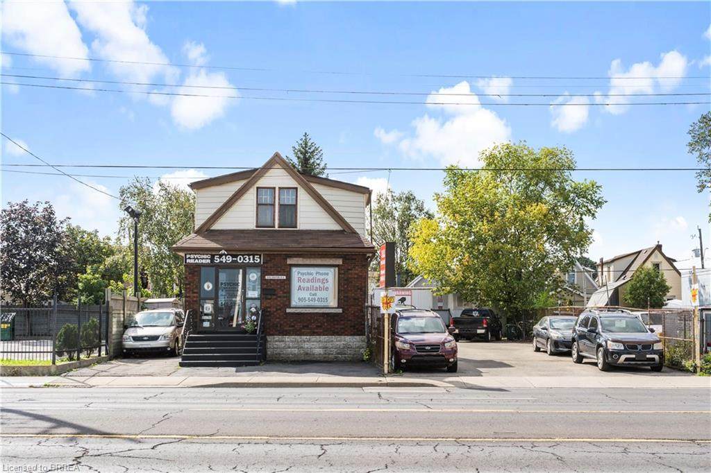 1306 Barton Street - Photo 1