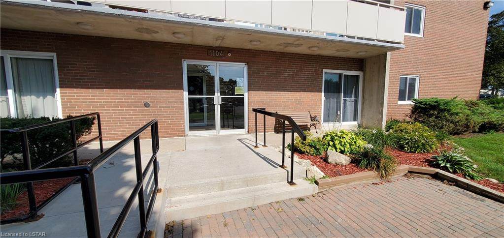 1104 Jalna Boulevard - Photo 1