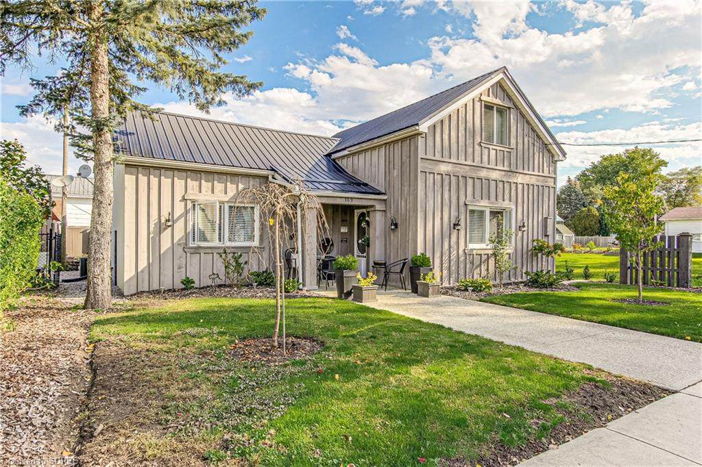 169 Wellington Avenue - Photo 1