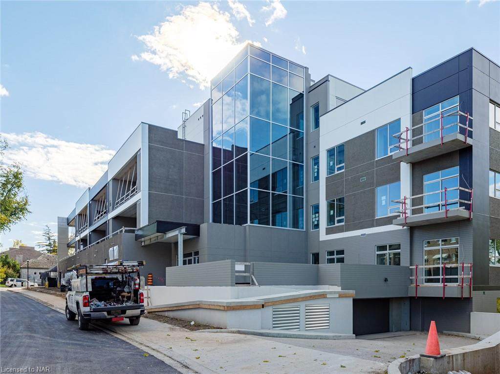 77 Yates Street - Photo 1