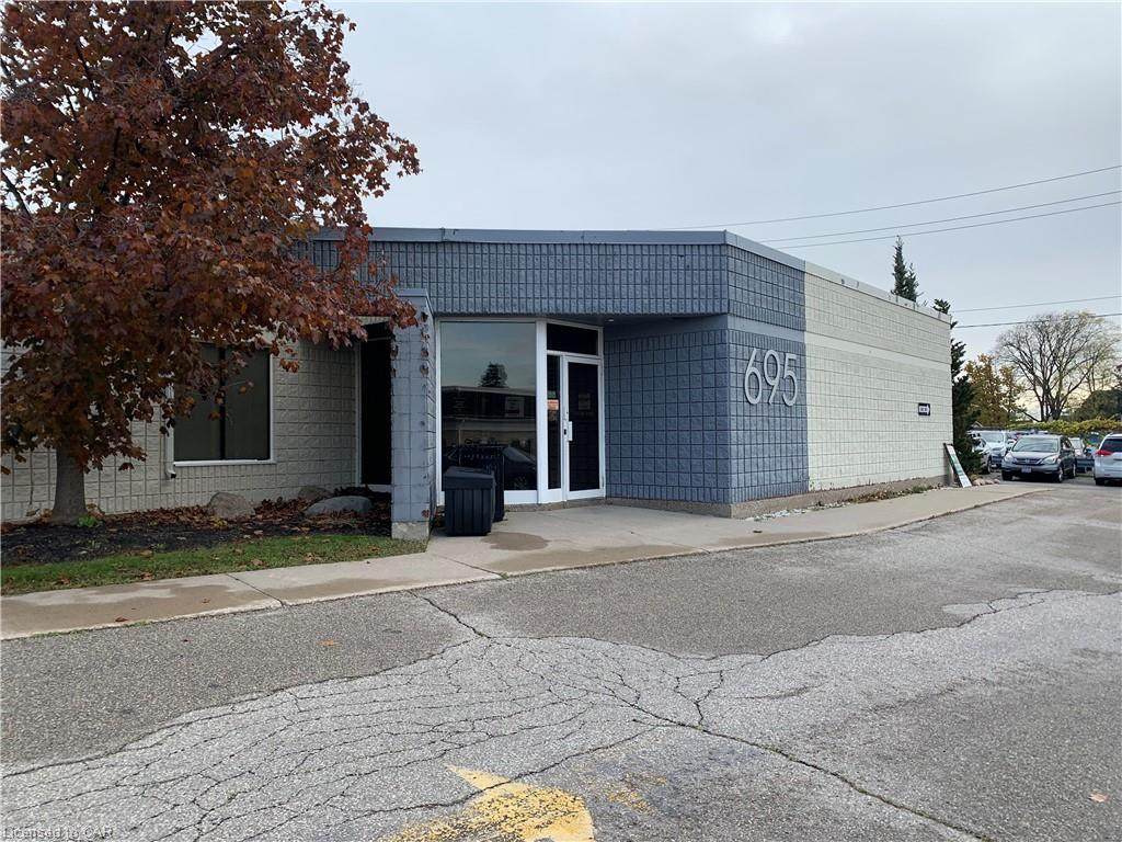 695 Coronation Boulevard - Photo 1