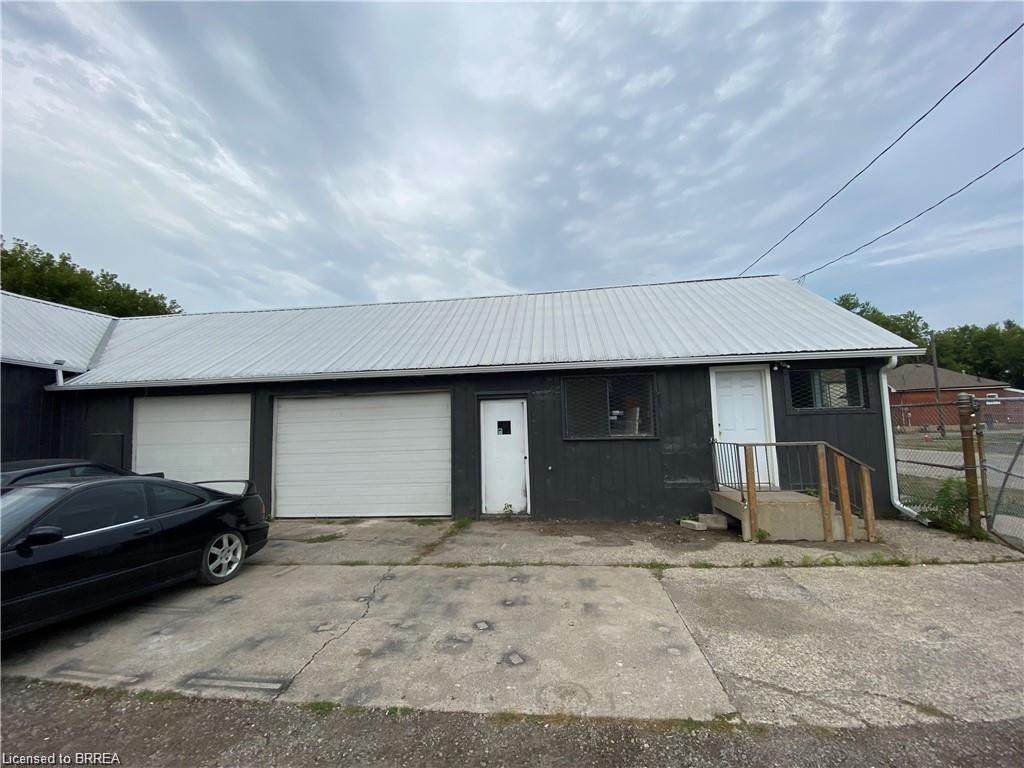 33 Bruce Street - Photo 1
