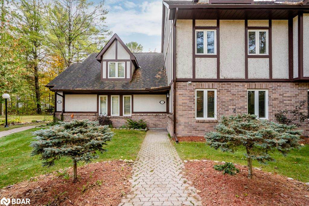7 Wasaga Woods Circle - Photo 1