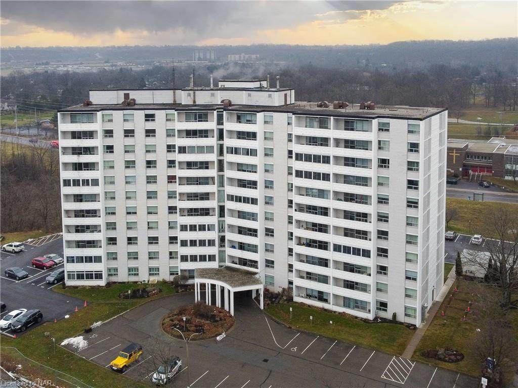 35 Towering Heights Boulevard - Photo 1