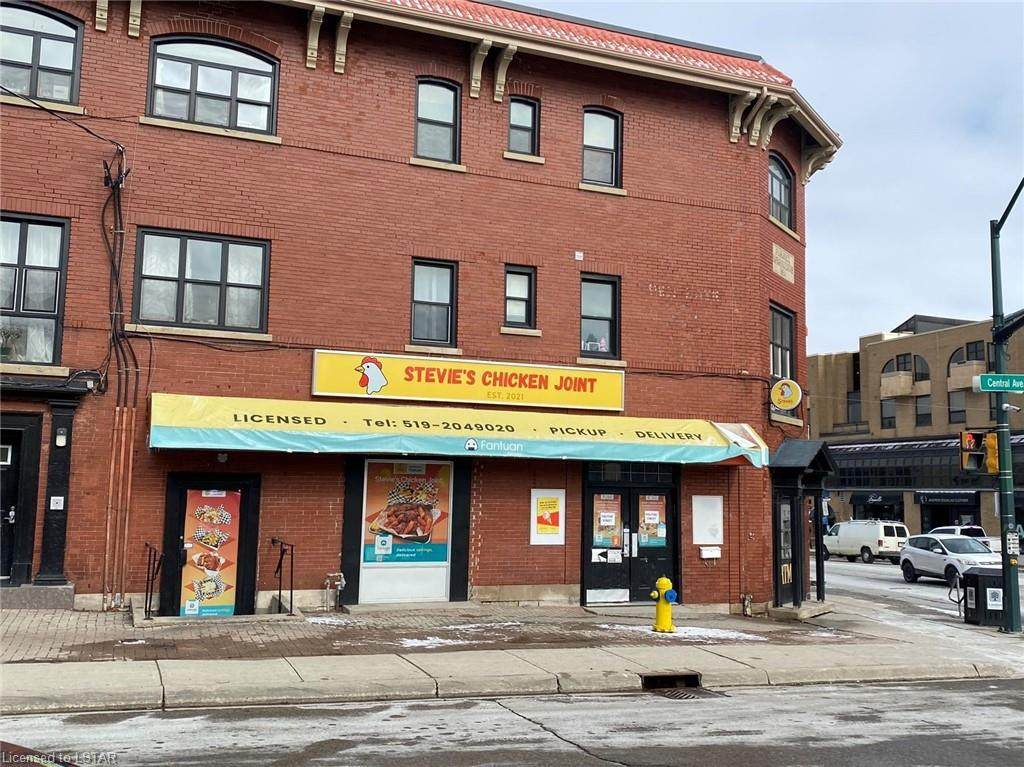 605 Richmond Street - Photo 1
