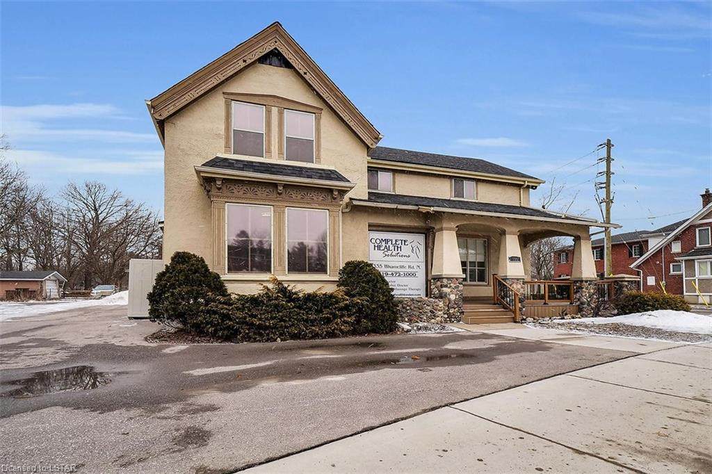 335 Wharncliffe Road - Photo 1