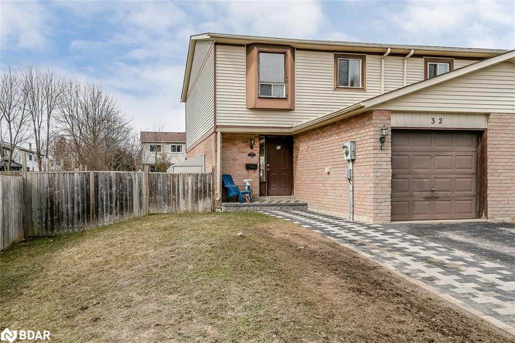 32 Burns Circle - Photo 1