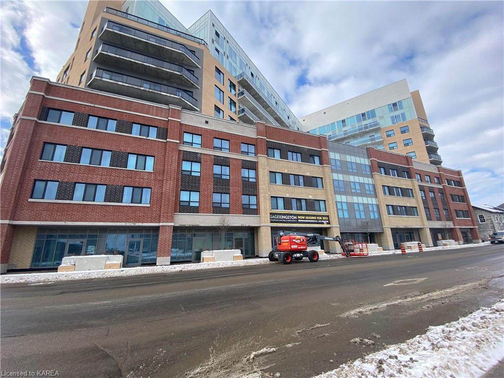 652 Princess Street - Photo 1