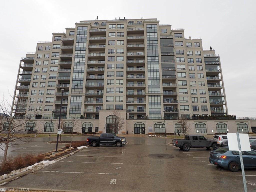 240 Villagewalk Boulevard - Photo 1
