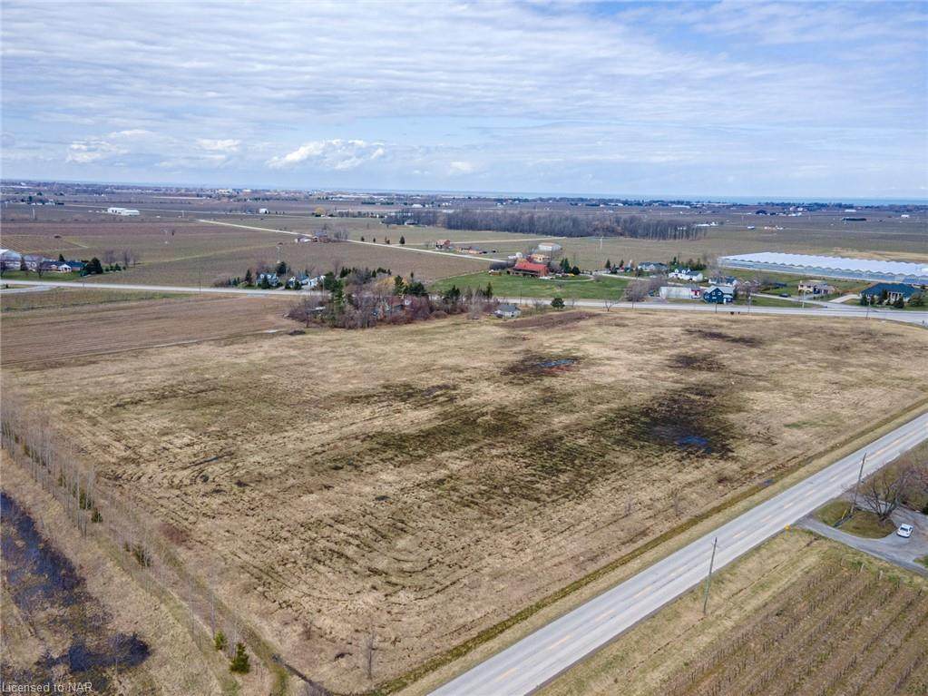 933 Niagara Stone Road - Photo 1