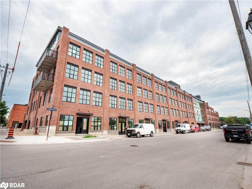 21 Matchedash Street - Photo 1
