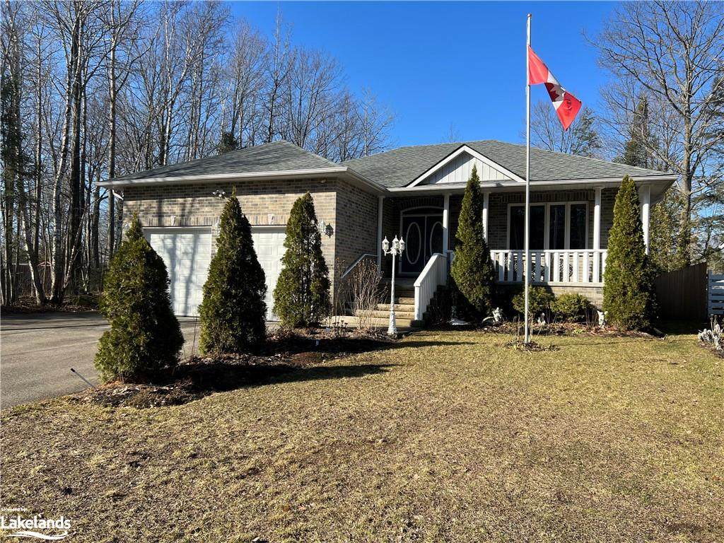 112 Zoo Park Road - Photo 1