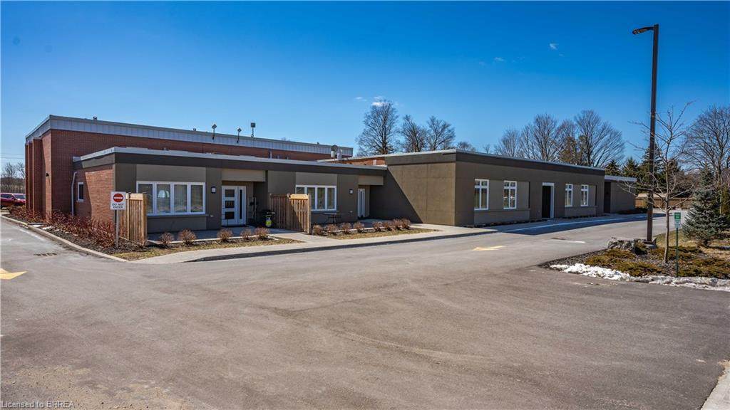 992 Windham Centre Road - Photo 1